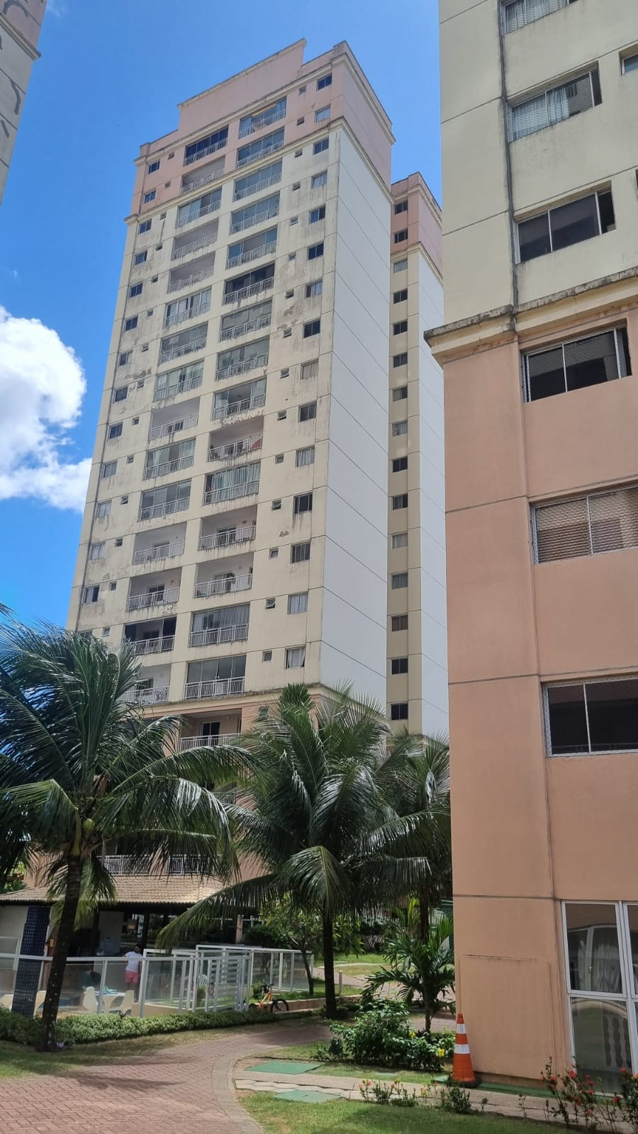 Apartamento com 3 Quartos para Alugar, 74 m² em Nova Parnamirim - Parnamirim
