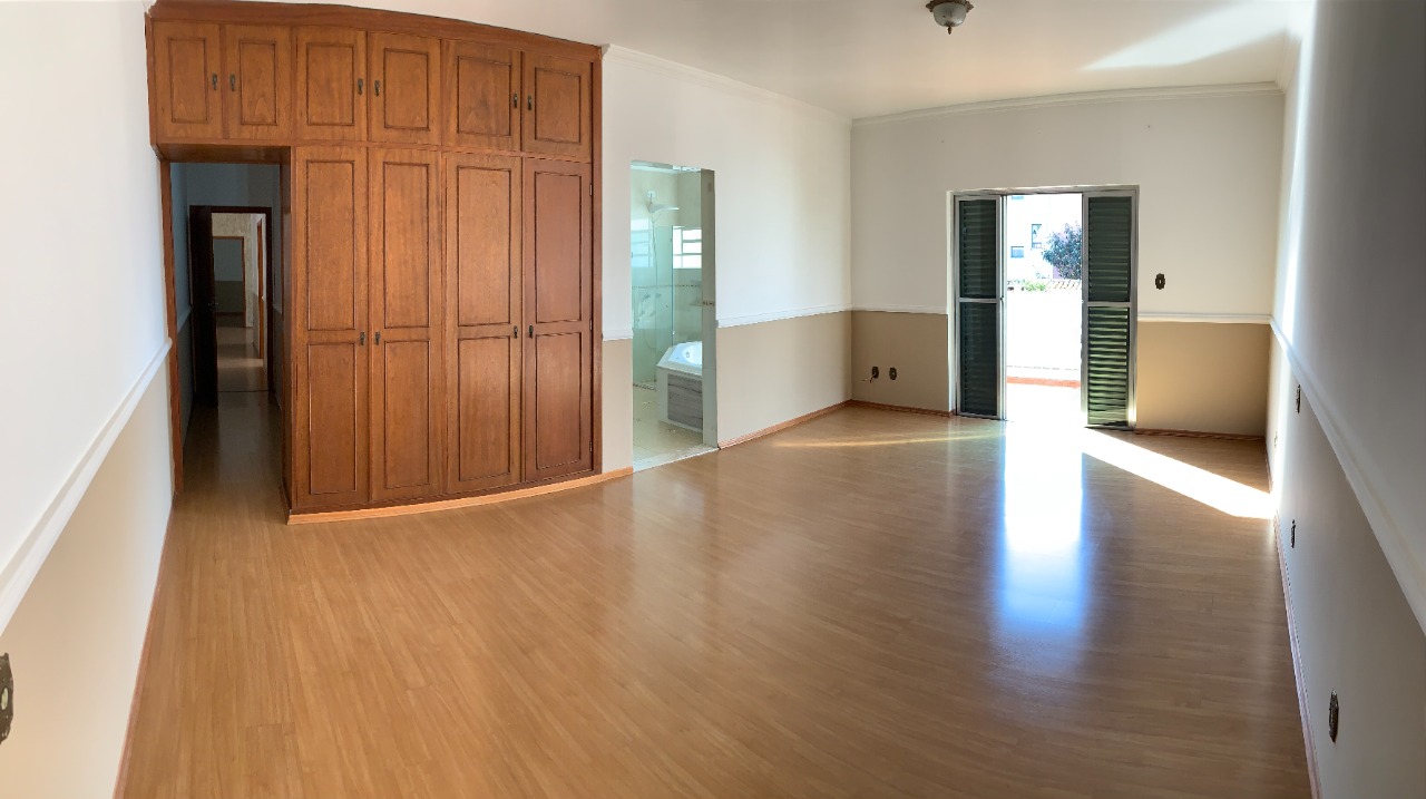 Imagem Sobrado com 4 Quartos à Venda, 408 m²em Vila Ipiranga - Mogi das Cruzes