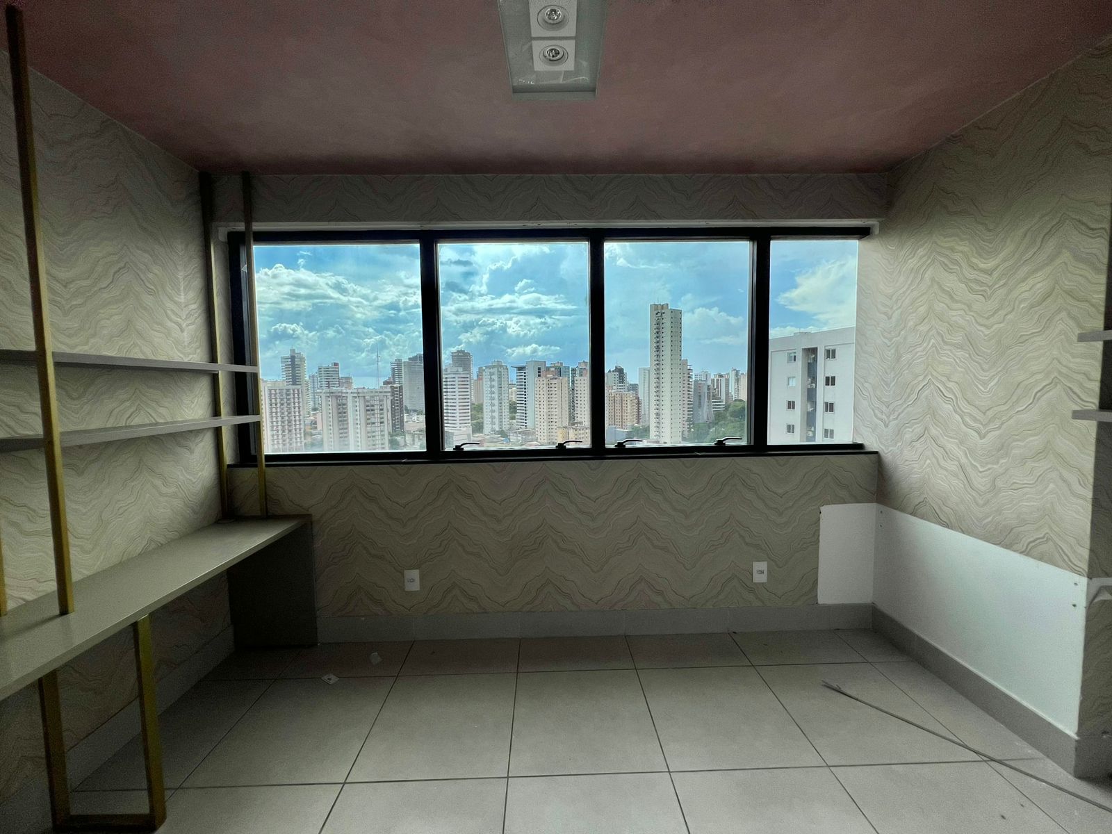 Imagem Sala Comercial para Alugar, 33 m² em Cremação - Belém