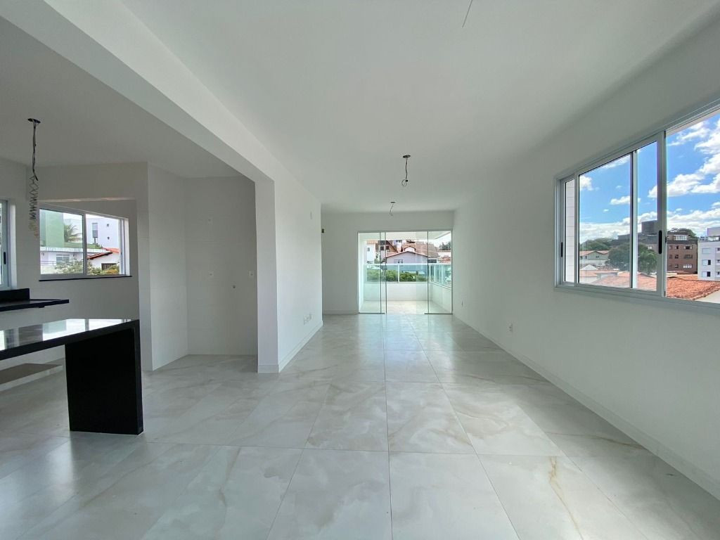 Imagem Apartamento com 4 Quartos à Venda, 138 m² em Jaraguá - Belo Horizonte