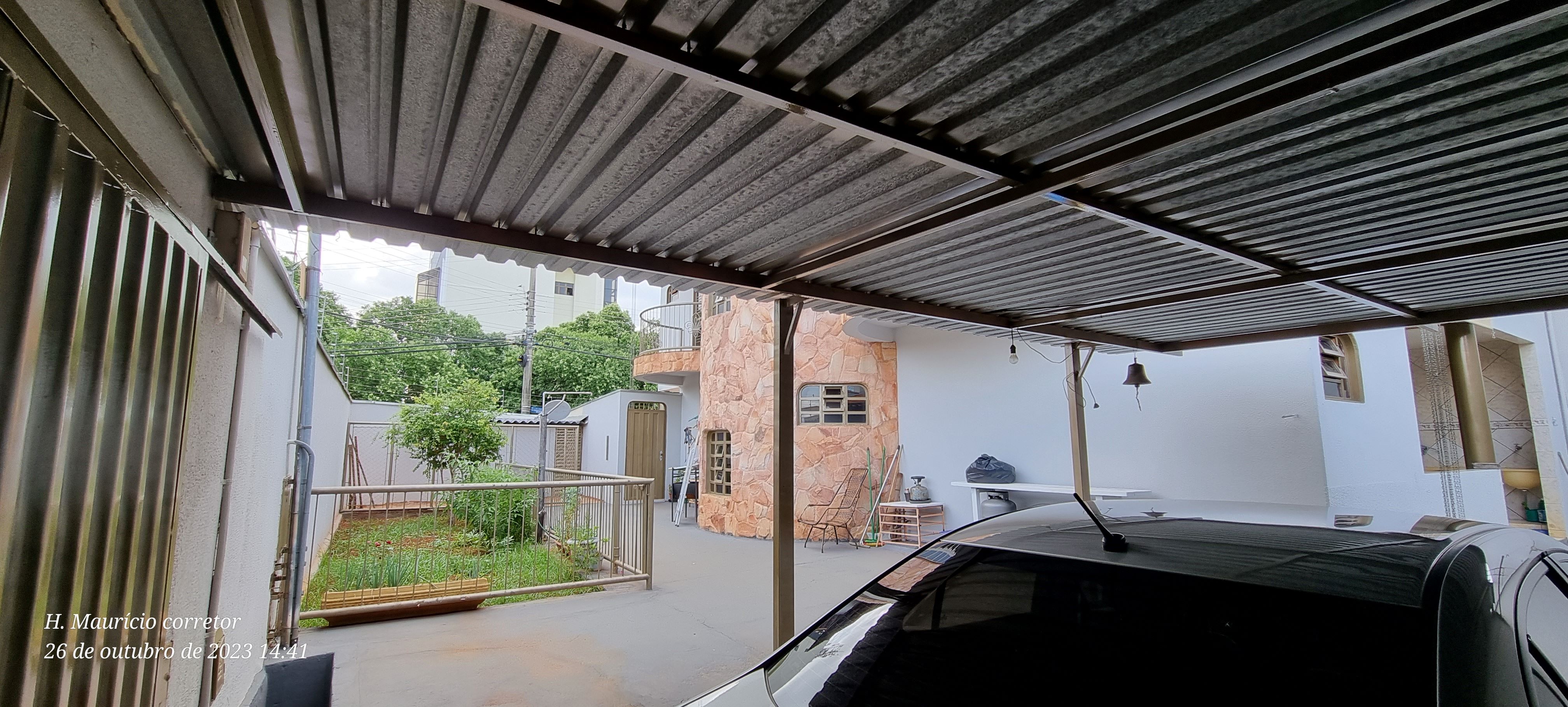 Imagem Sobrado com 4 Quartos à Venda ou Temporada, 250 m²em Setor Jaó - Goiânia