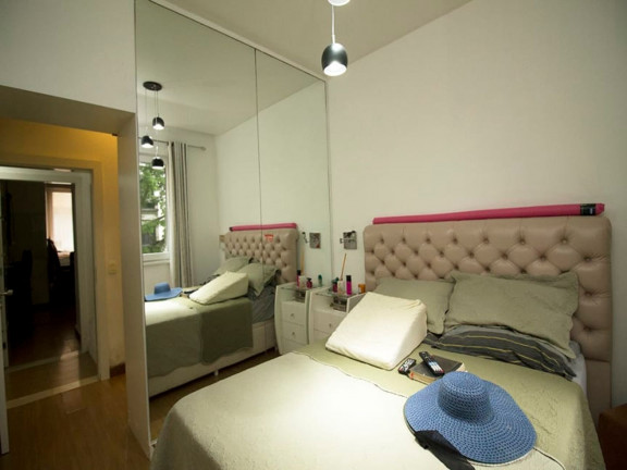 Imagem Apartamento com 3 Quartos à Venda, 108 m² em Ipanema - Rio de Janeiro Imagem Apartamento com 3 Quartos à Venda, 108 m² em Ipanema - Rio de Janeiro