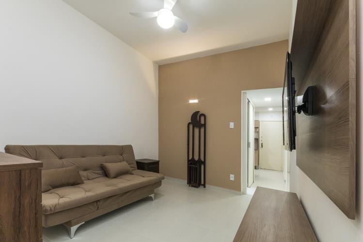 Imagem Apartamento com 1 Quarto à Venda ou Temporada, 45 m²em Copacabana - Rio de Janeiro