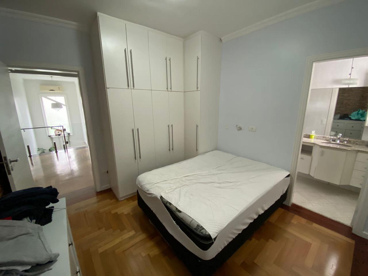 Imagem Casa de Condomínio com 5 Quartos à Venda, 650 m²em Arujá 5 - Arujá Imagem Casa de Condomínio com 5 Quartos à Venda, 650 m²em Arujá 5 - Arujá