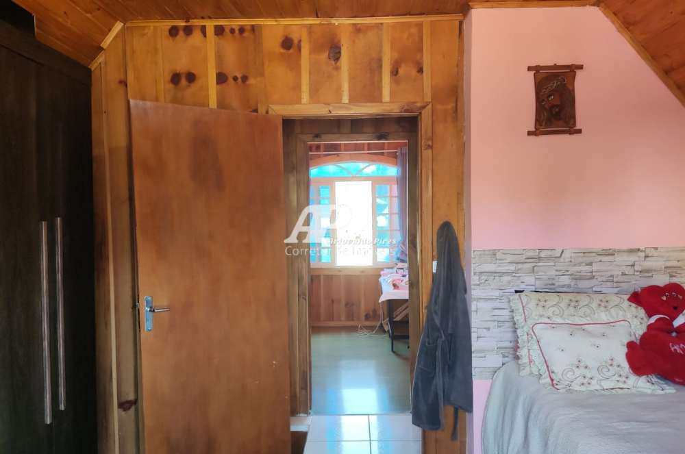 Imagem Casa com 6 Quartos à Venda, 250 m²em Cará-cará - Ponta Grossa
