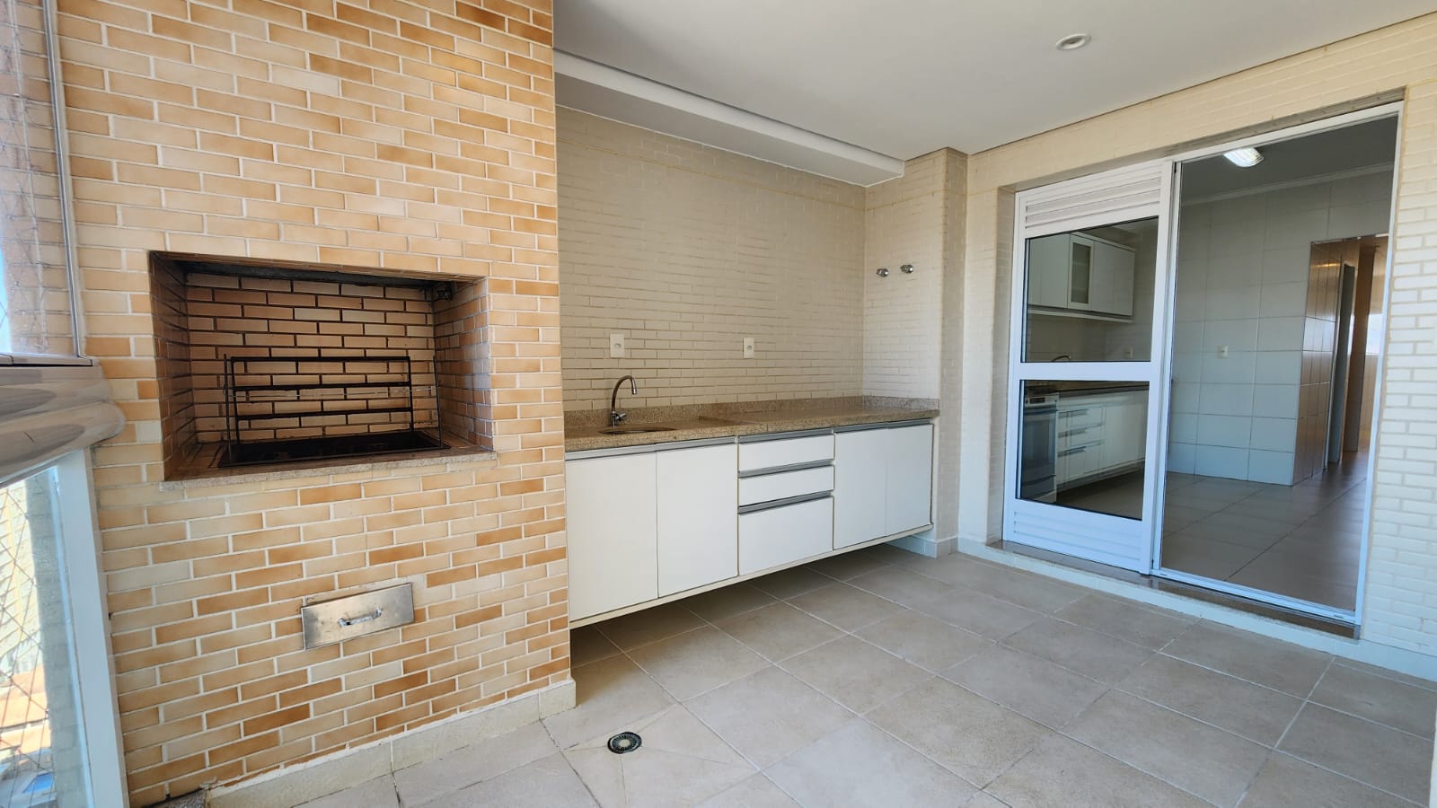 Imagem Apartamento com 4 Quartos à Venda, 204 m²em Boqueirão - Santos
