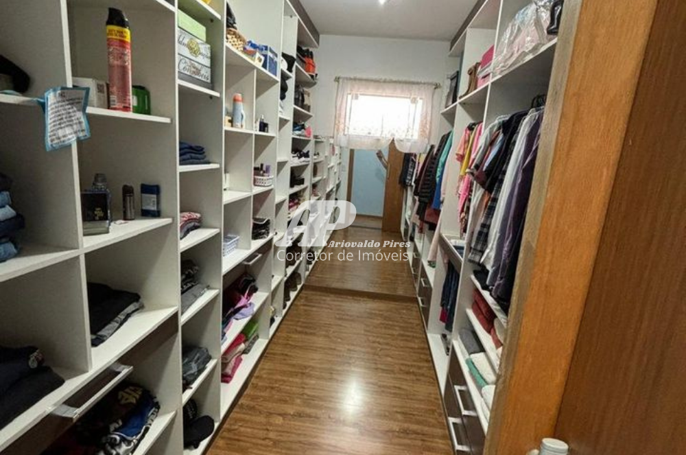 Imagem Casa com 3 Quartos à Venda, 259 m²em Orfãs - Ponta Grossa
