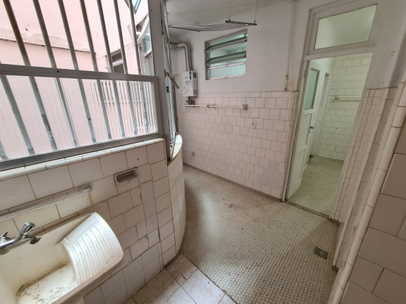 Imagem Apartamento com 2 Quartos à Venda, 70 m² em Copacabana - Rio de Janeiro