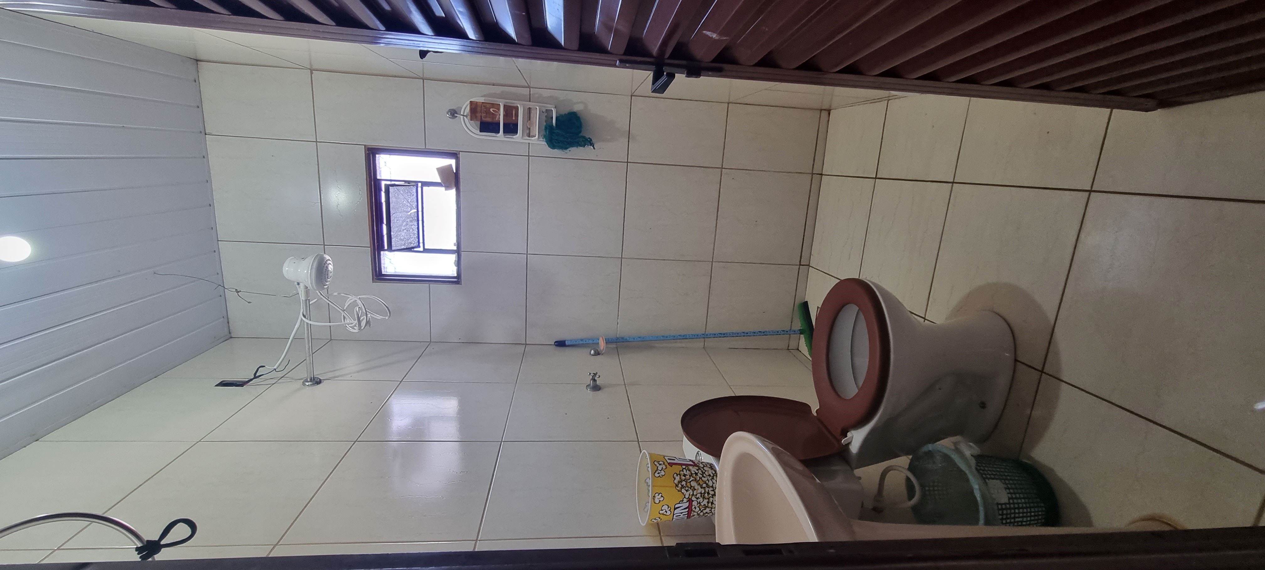 Imagem Casa com 2 Quartos à Venda, 130 m²em Jardim Guanabara III - Goiânia