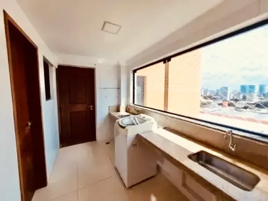 Imagem Apartamento com 3 Quartos à Venda, 117 m² em Lagoa Nova - Natal Imagem Apartamento com 3 Quartos à Venda, 117 m² em Lagoa Nova - Natal