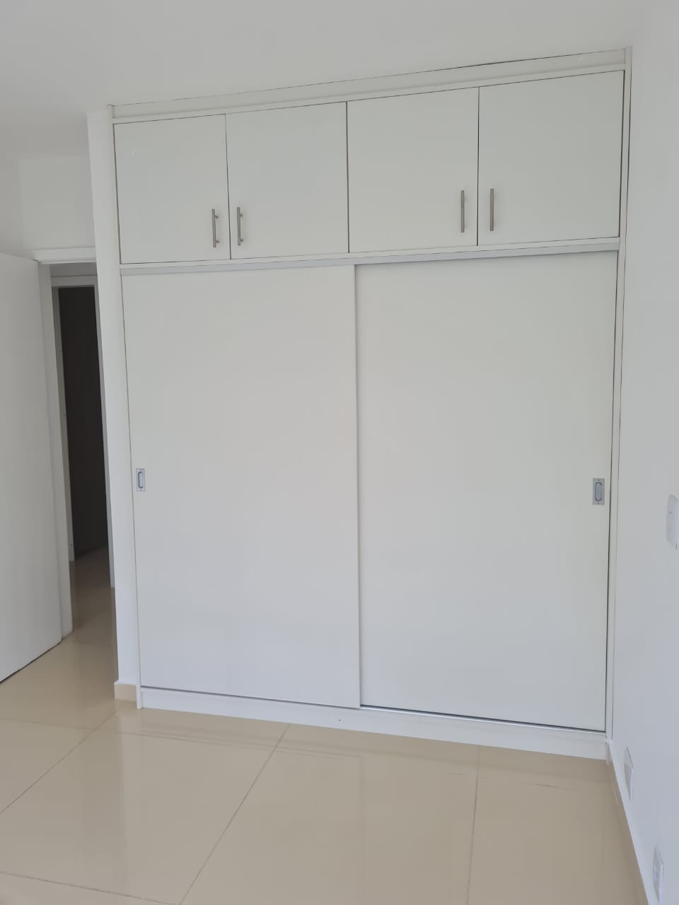 Imagem Apartamento com 3 Quartos para Alugar, 100 m²em Ipanema - Rio de Janeiro Imagem Apartamento com 3 Quartos para Alugar, 100 m²em Ipanema - Rio de Janeiro