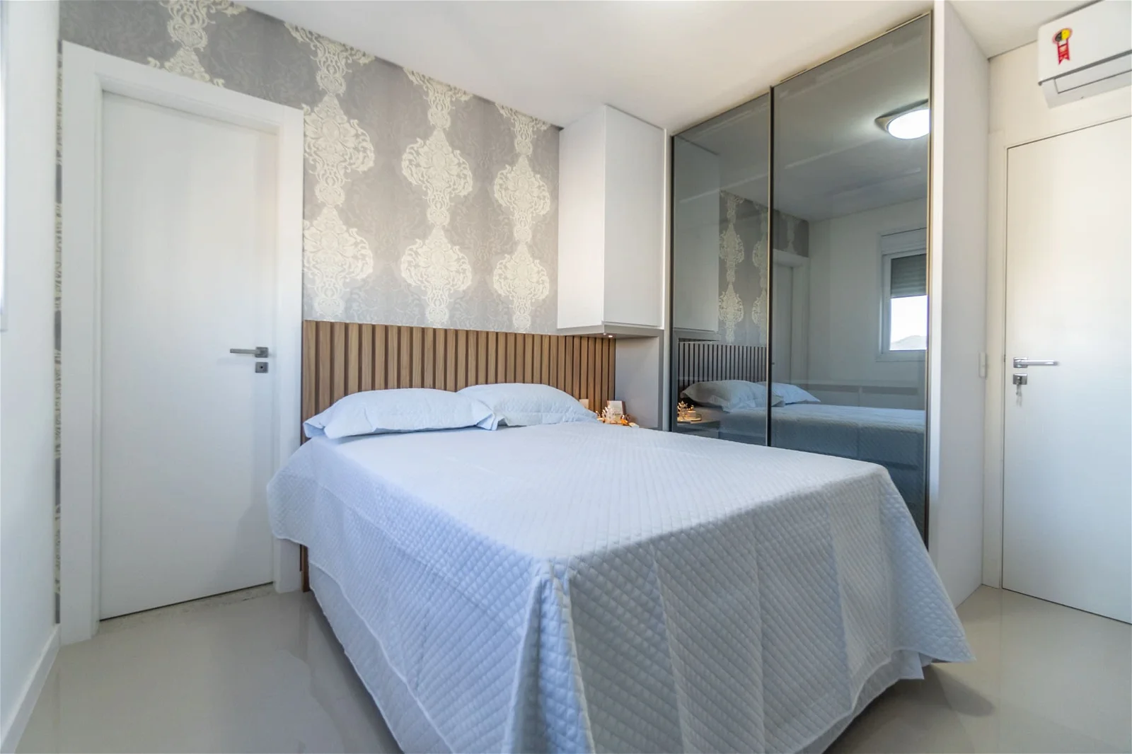 Imagem Apartamento com 4 Quartos à Venda, 150 m²em Centro - Balneário Camboriú