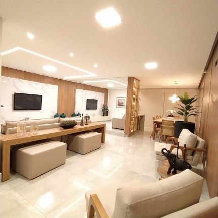 Imagem Casa com 4 Quartos à Venda,  em Jardim Atlântico - Goiânia