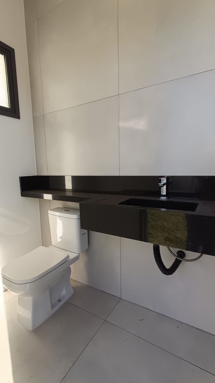 Imagem Casa com 3 Quartos à Venda, 214 m² em Condomínio Residencial Fazenda Santa Helena - Bragança Paulista Imagem Casa com 3 Quartos à Venda, 214 m² em Condomínio Residencial Fazenda Santa Helena - Bragança Paulista