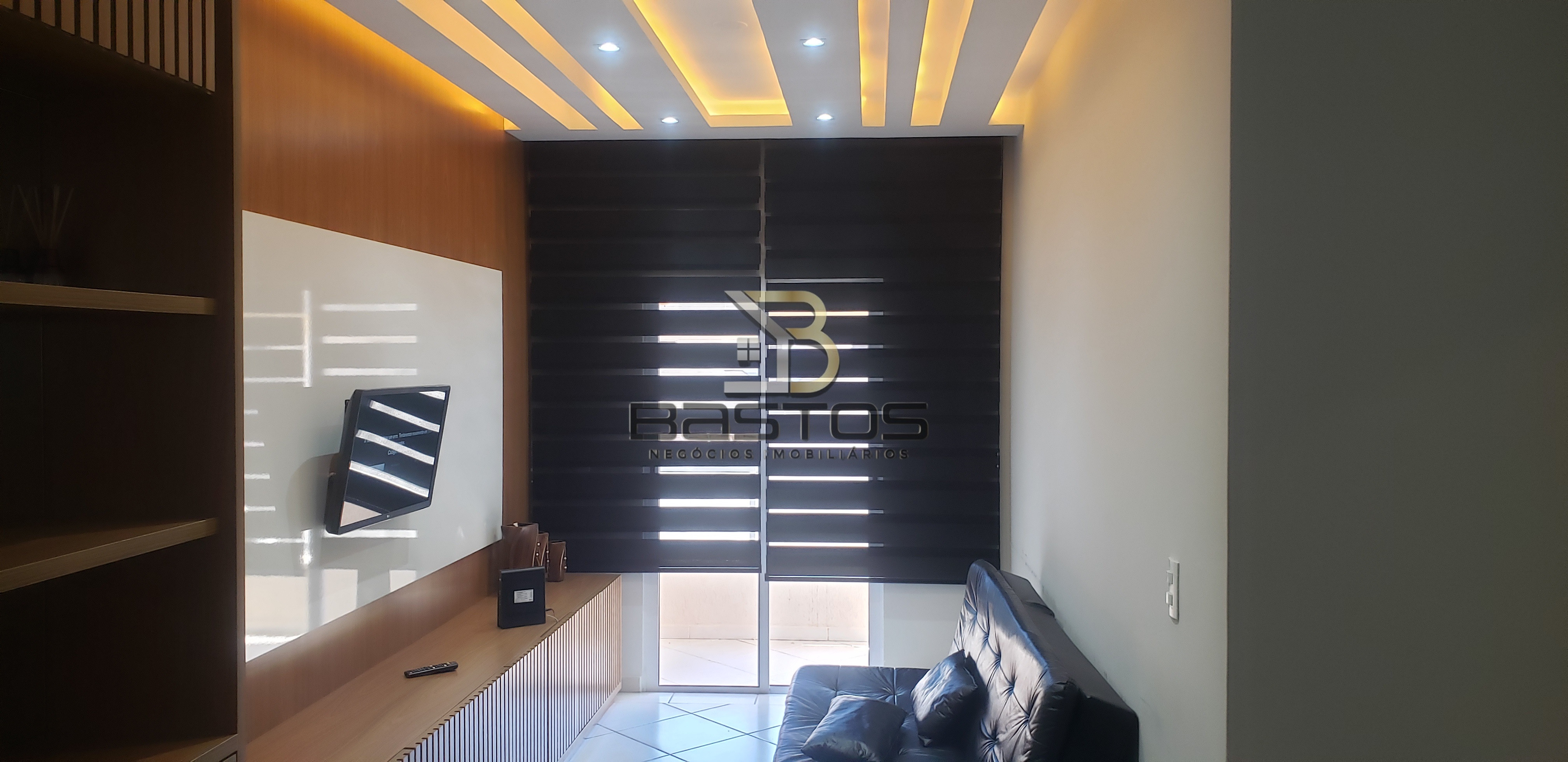 Apartamento com 2 Quartos à Venda, 74 m² em Centro - Ubatuba