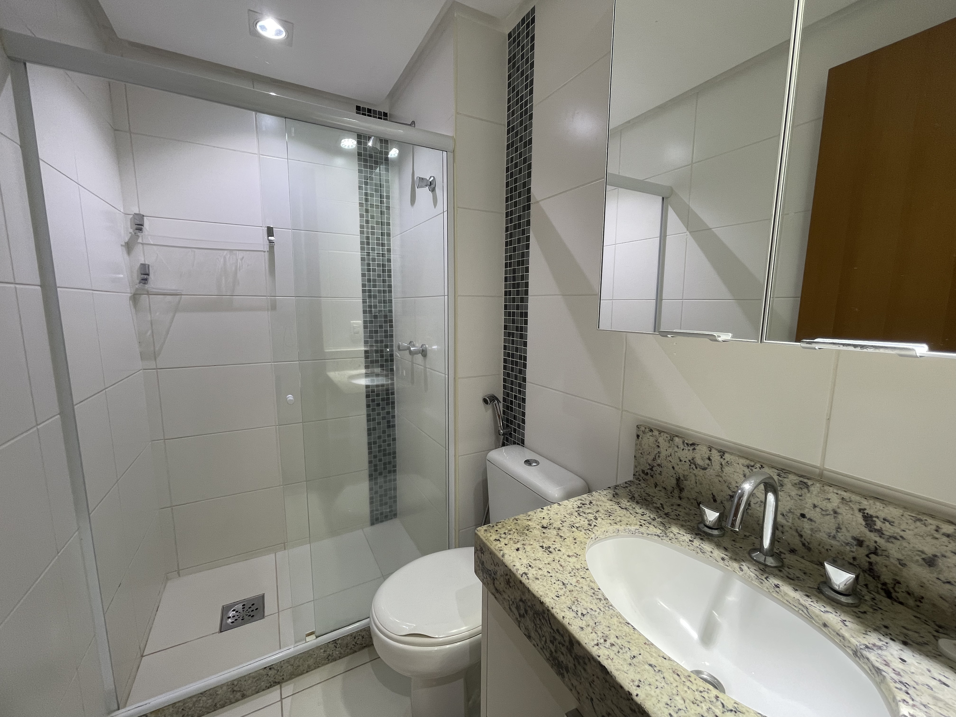 Imagem Apartamento com 3 Quartos à Venda, 105 m²em Icaraí - Niterói Imagem Apartamento com 3 Quartos à Venda, 105 m²em Icaraí - Niterói