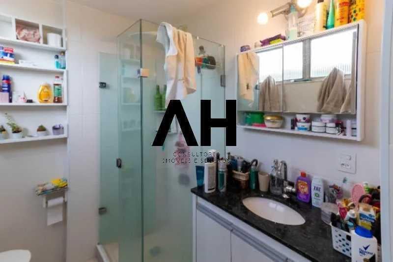Imagem Apartamento com 3 Quartos à Venda, 110 m²em Santa Rosa - Niterói
