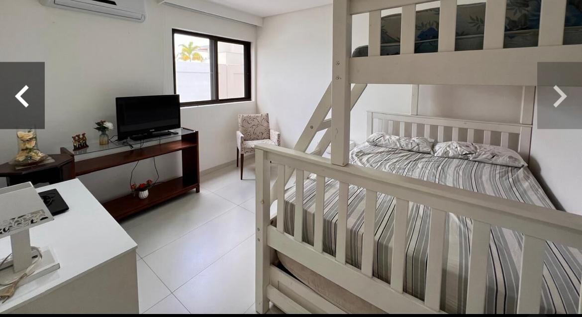 Imagem Casa com 4 Quartos à Venda, 300 m²em Universitário  - Caruaru
