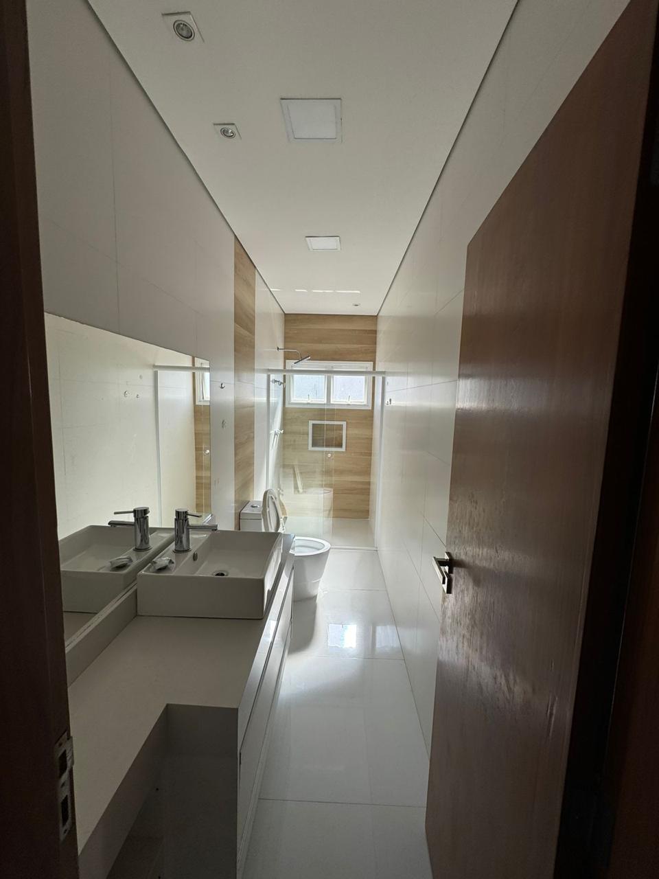 Imagem Casa de Condomínio com 4 Quartos à Venda, 550 m²em Arujá 5 - Arujá Imagem Casa de Condomínio com 4 Quartos à Venda, 550 m²em Arujá 5 - Arujá