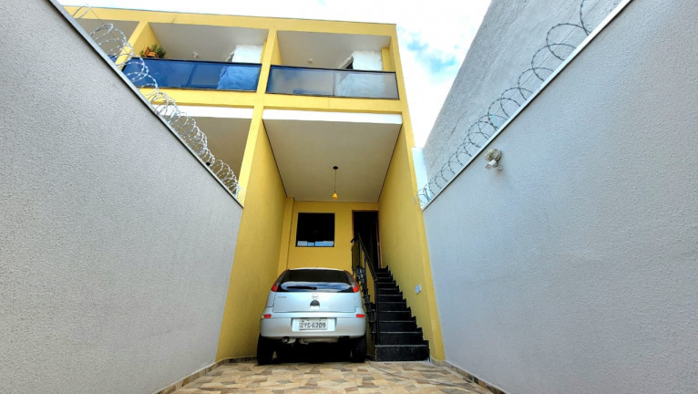 Imagem Sobrado com 3 Quartos à Venda, 99 m² em Jardim Eliane - São Paulo