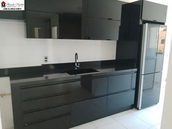 Imagem Apartamento com 3 Quartos à Venda, em Pinheirinho - Criciúma Imagem Apartamento com 3 Quartos à Venda, em Pinheirinho - Criciúma