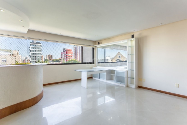 Imagem Apartamento com 3 Quartos à Venda, 93 m² em Rio Branco - Porto Alegre Imagem Apartamento com 3 Quartos à Venda, 93 m² em Rio Branco - Porto Alegre