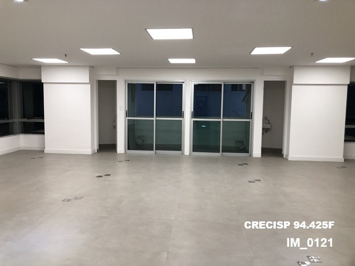 Sala Comercial à Venda ou Locação, 96 m² em Consolação - São Paulo
