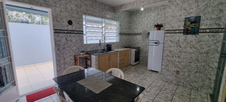 Imagem Casa com 4 Quartos para Alugar, 1 m² em Sítio Leal - São Luís