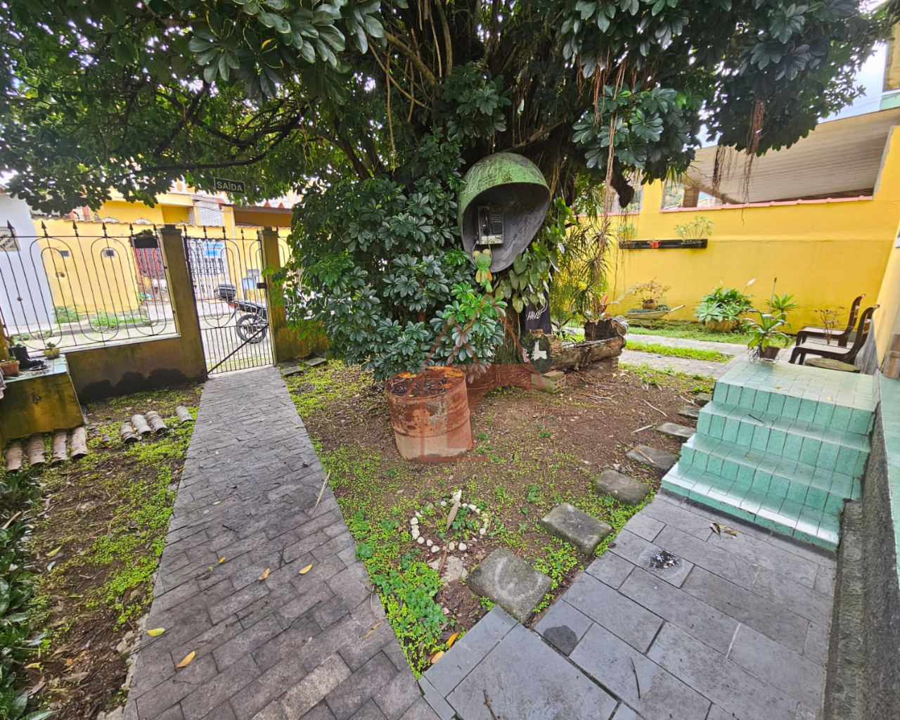 Imagem Casa com 1 Quarto à Venda, 102 m² em Jardim São Francisco - Cubatão Imagem Casa com 1 Quarto à Venda, 102 m² em Jardim São Francisco - Cubatão