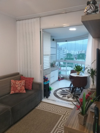 Imagem Apartamento com 2 Quartos à Venda,  em Itacorubi - Florianópolis
