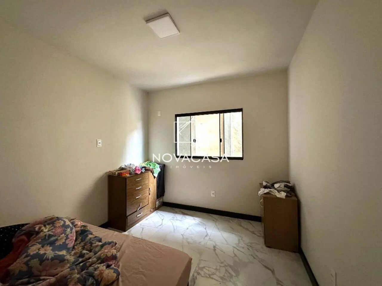 Imagem Casa com 5 Quartos à Venda, 250 m² em Rio Branco - Belo Horizonte