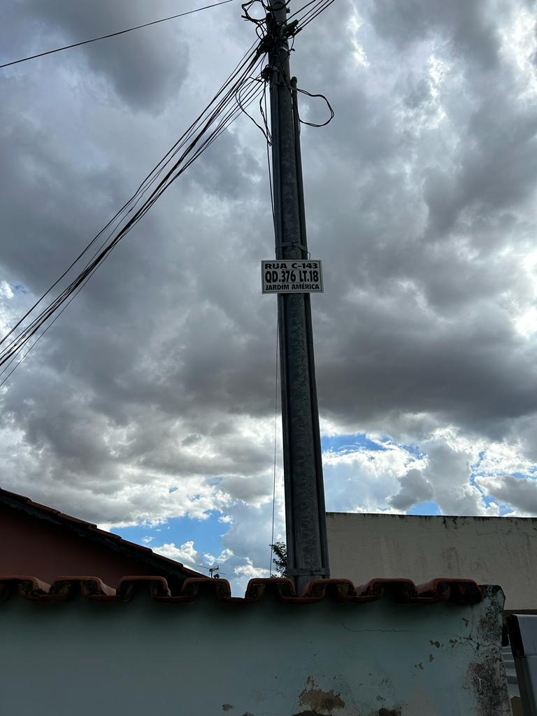 Imagem Casa com 3 Quartos à Venda, 211 m²em Jardim América - Goiânia Imagem Casa com 3 Quartos à Venda, 211 m²em Jardim América - Goiânia