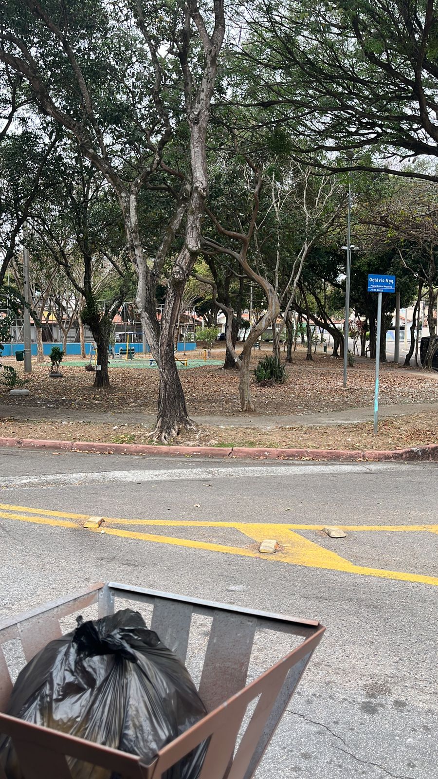 Imagem Casa com 3 Quartos à Venda, 90 m² em Conjunto Residencial Trinta e Um de Março - São José dos Campos