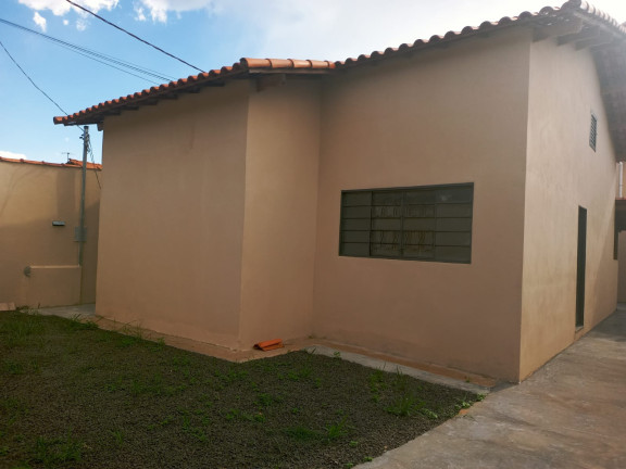 Imagem Casa com 3 Quartos à Venda, 72 m²em Vila Helena - São Sebastião do Paraíso