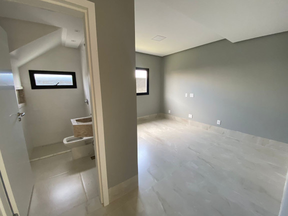 Imagem Casa de Condomínio com 4 Quartos à Venda, 302 m² em Residencial Goiânia Golfe Clube - Goiânia Imagem Casa de Condomínio com 4 Quartos à Venda, 302 m² em Residencial Goiânia Golfe Clube - Goiânia