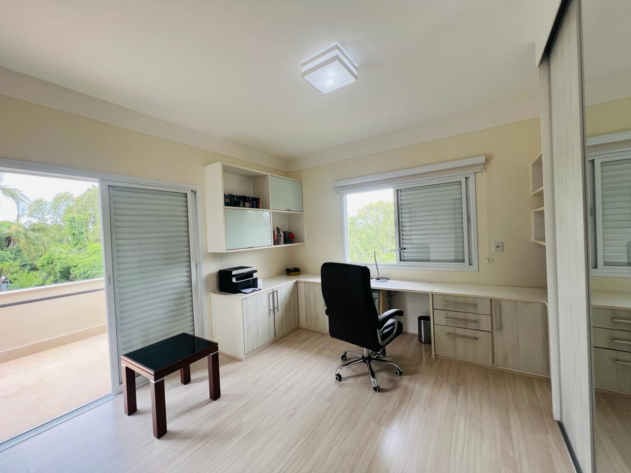 Imagem Casa de Condomínio com 4 Quartos à Venda, 278 m²em Swiss Park - Campinas