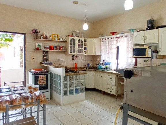 Imagem Sobrado com 4 Quartos à Venda, 250 m² em Balneário Dos Golfinhos - Caraguatatuba