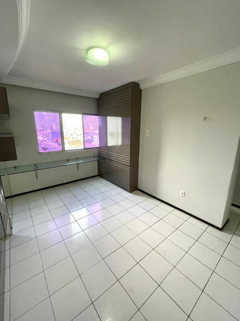 Imagem Apartamento com 3 Quartos à Venda, 110 m²em Lagoa Seca - Natal