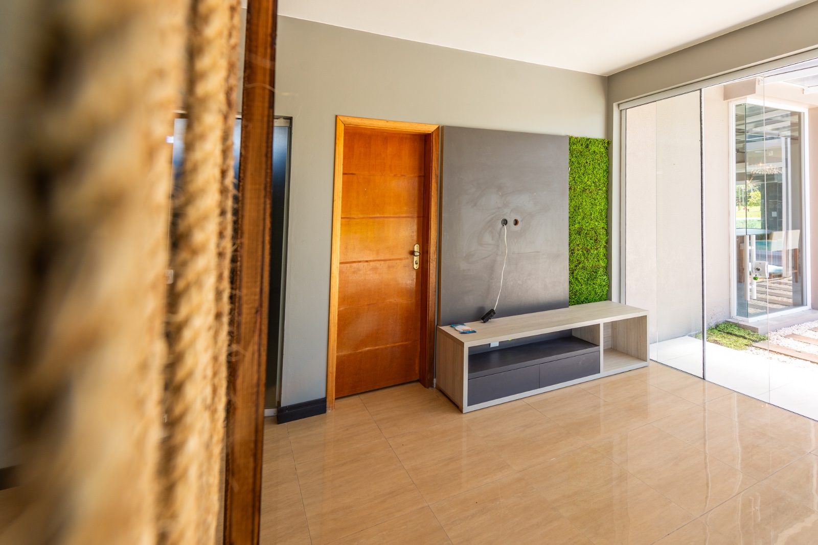 Imagem Casa de Condomínio com 4 Quartos à Venda, 214 m²em centro - Tramandaí
