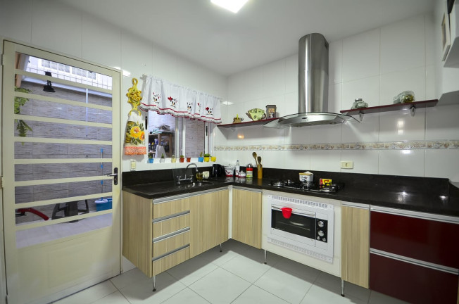 Imagem Sobrado com 3 Quartos à Venda,  em Atuba - Curitiba