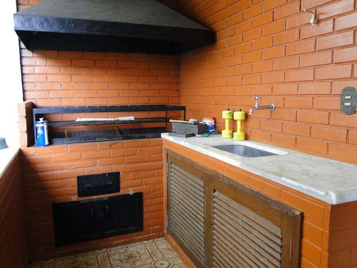 Imagem Casa com 5 Quartos à Venda, 500 m² em Várzea - Teresópolis