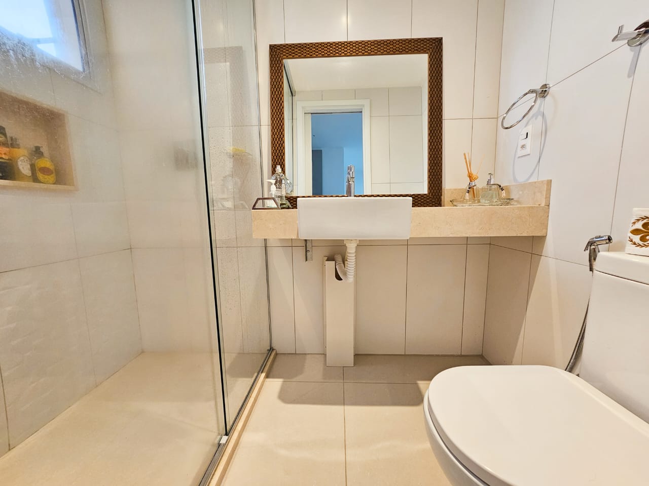 Imagem Apartamento com 3 Quartos à Venda, 217 m²em Tirol - Natal Imagem Apartamento com 3 Quartos à Venda, 217 m²em Tirol - Natal
