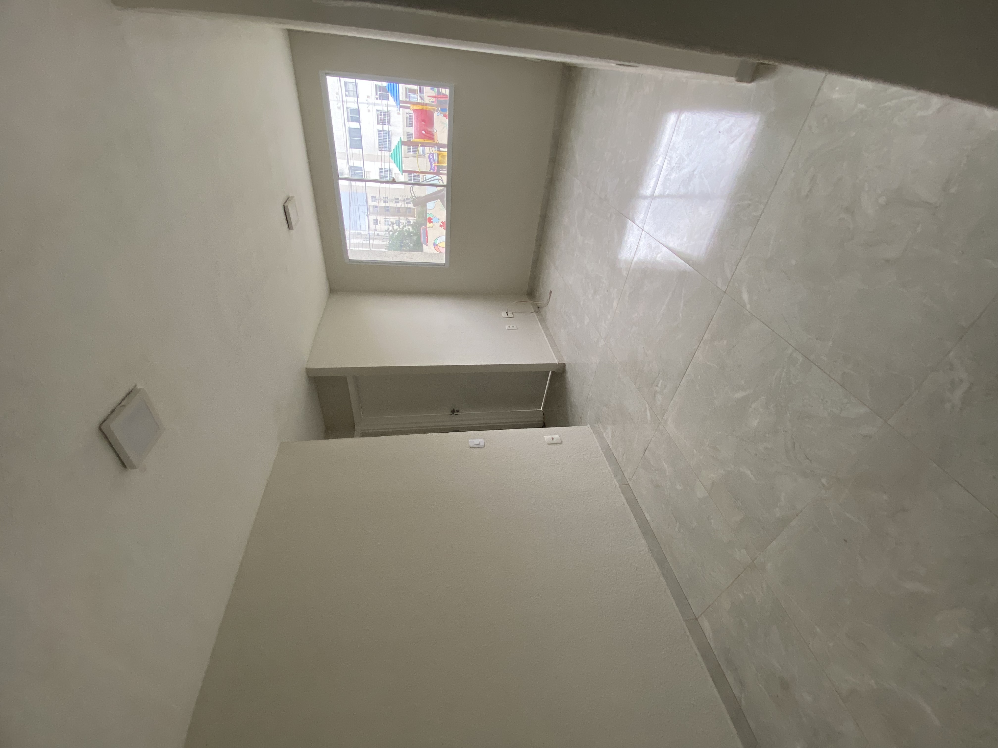 Imagem Apartamento com 2 Quartos à Venda, 40 m² em Realengo - Rio de Janeiro