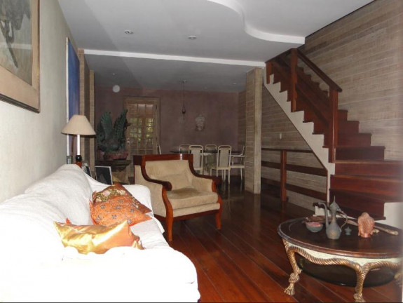 Imagem Casa com 3 Quartos à Venda, 250 m² em Recreio dos Bandeirantes - Rio de Janeiro Imagem Casa com 3 Quartos à Venda, 250 m² em Recreio dos Bandeirantes - Rio de Janeiro