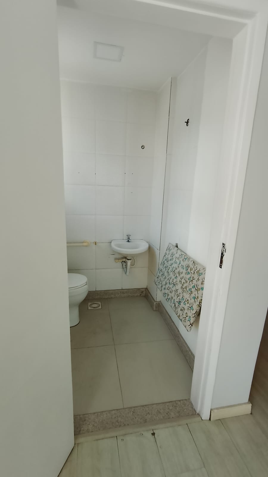Imagem Sala Comercial à Venda ou Locação, 180 m² em Centro - Juiz de Fora