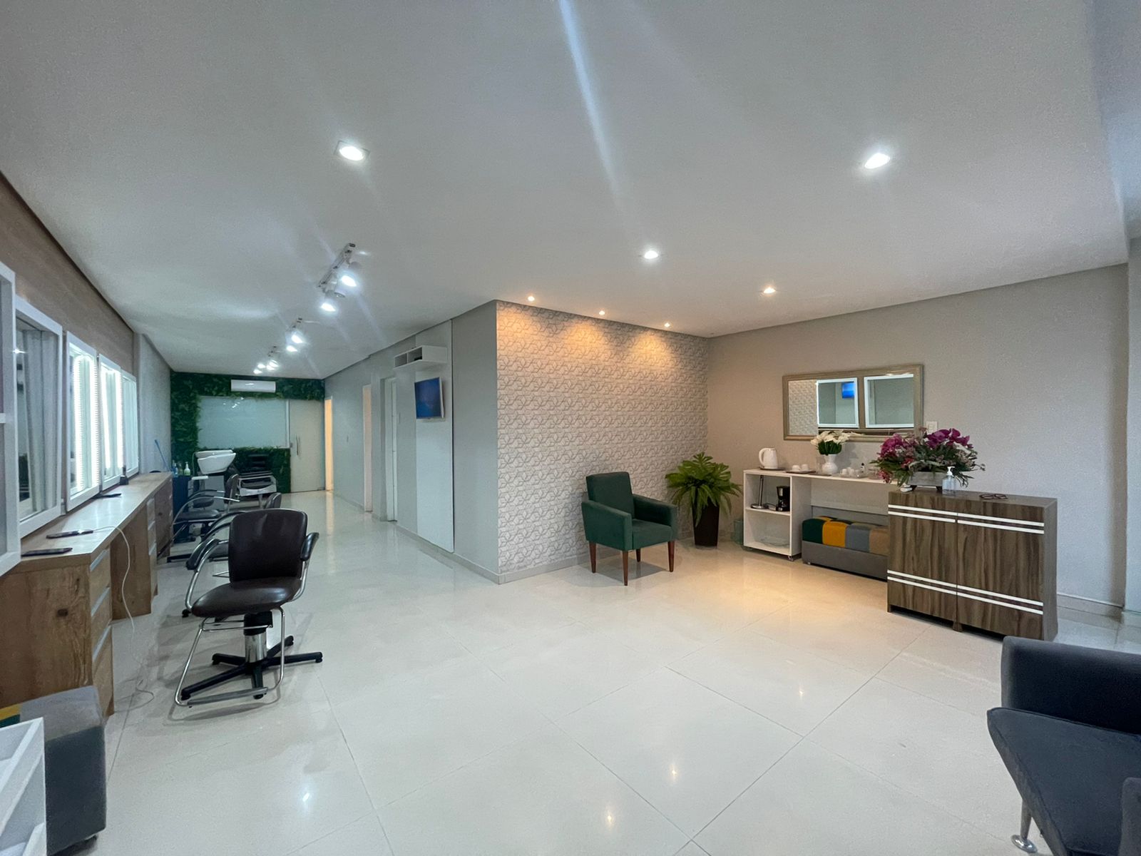 Imagem Ponto Comercial à Venda, 102 m²em Umarizal - Belém Imagem Ponto Comercial à Venda, 102 m²em Umarizal - Belém