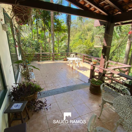 Imagem Casa de Condomínio com 4 Quartos à Venda, 400 m² em Roseiral - Petrópolis