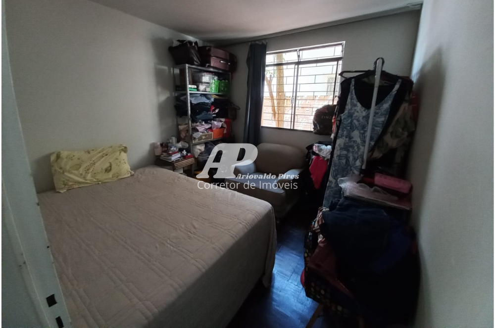 Imagem Casa com 3 Quartos à Venda, 150 m²em Uvaranas - Ponta Grossa