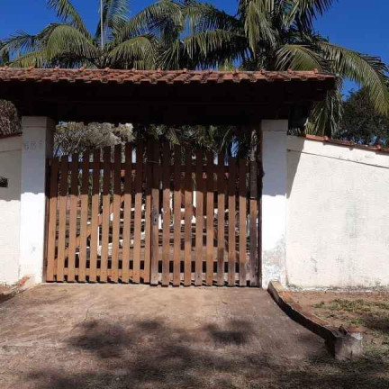 Imagem Chácara com 3 Quartos à Venda, 180 m² em Centro - Itirapina