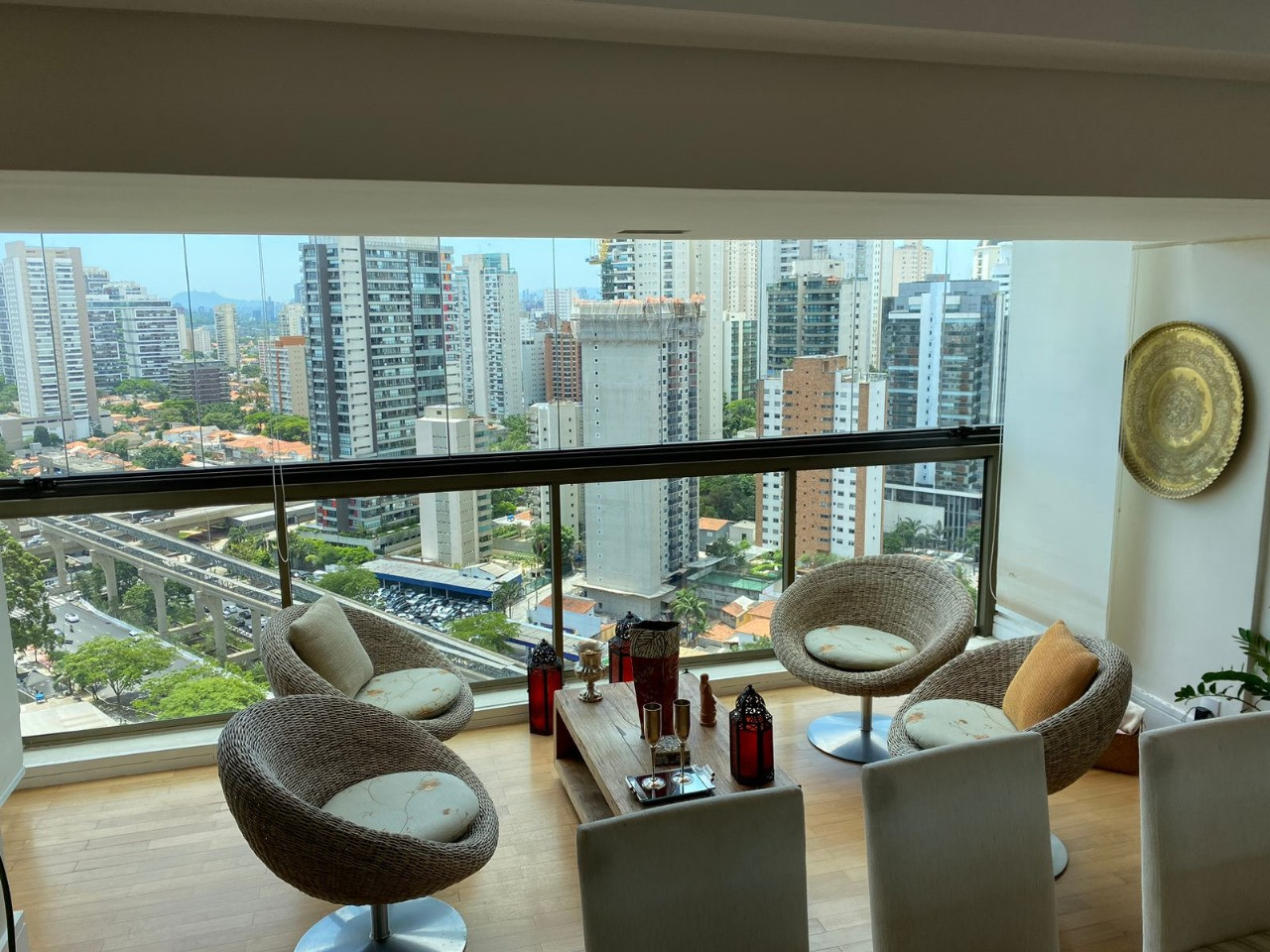 Imagem Cobertura com 3 Quartos à Venda, 240 m²em Brooklin Paulista - São Paulo Imagem Cobertura com 3 Quartos à Venda, 240 m²em Brooklin Paulista - São Paulo